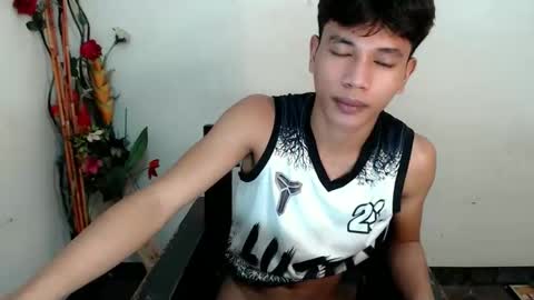 1sweetloverxx online show from 12/15/25, 01:43