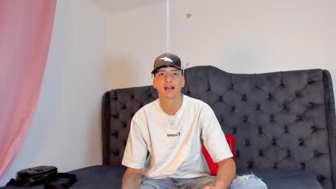 1Threestar online show from 11/30/25, 02:10