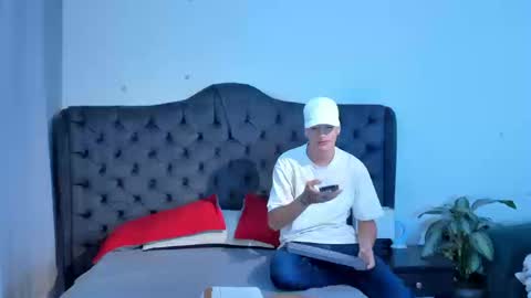 1Threestar online show from 01/09/26, 01:36