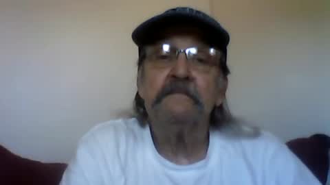 1valentine online show from 09/14/25, 06:07