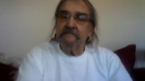 1valentine online show from 10/04/25, 03:43