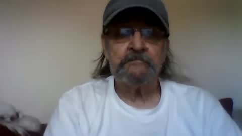 1valentine online show from 10/21/25, 07:14