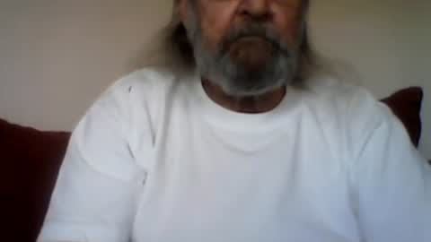 Snapshot of 1valentine chatting on 04/23/26, 09:39 1valentine online show from 04/23/26, 09:39