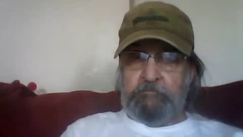 Snapshot of 1valentine chatting on 05/04/26, 06:48 1valentine online show from 05/04/26, 06:48