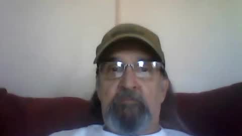 Snapshot of 1valentine chatting on 05/24/26, 02:22 1valentine online show from 05/24/26, 02:22