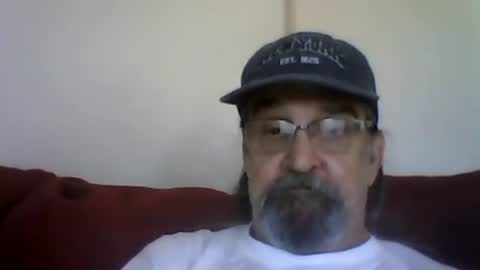 Snapshot of 1valentine chatting on 05/27/26, 02:36 1valentine online show from 05/27/26, 02:36