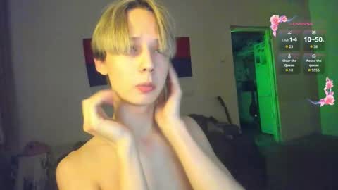 Milos online show from 04/19/26, 06:10