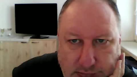 1vaso online show from 11/05/25, 06:24