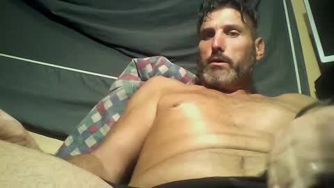 Snapshot of 1weetodid chatting on 10/01/25, 02:50 iweetodid online show from 10/01/25, 02:50