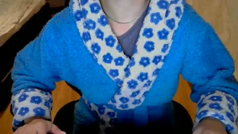 Snapshot of 1your_hot_girls chatting on 02/13/25, 06:48 1your_hot_girls online show from 02/13/25, 06:48