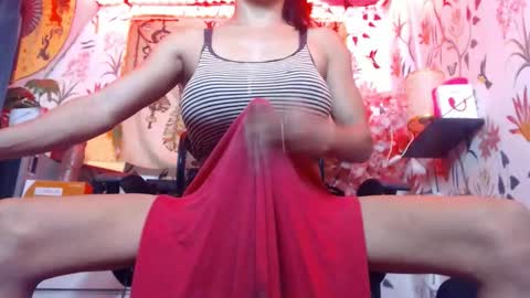 Snapshot of 21cmmusclecockts chatting on 10/23/25, 01:54 mharjorie online show from 10/23/25, 01:54