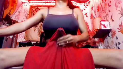 Snapshot of 21cmmusclecockts chatting on 12/18/25, 05:41 mharjorie online show from 12/18/25, 05:41