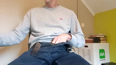 22_acacia_avenue online show from 02/28/26, 11:55