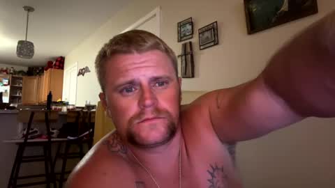 Snapshot of 22bigelo2316 chatting on 10/29/25, 06:48 22bigelo2316 online show from 10/29/25, 06:48