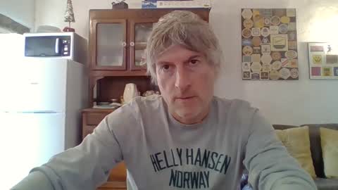 22esserre online show from 12/06/24, 01:00