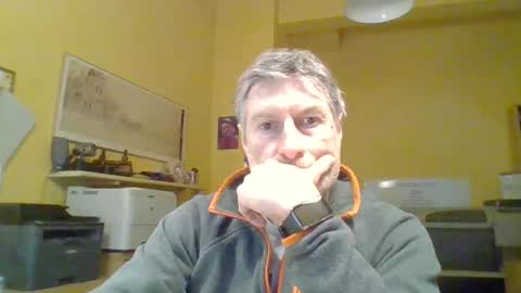 22esserre online show from 02/17/25, 04:26