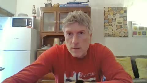 Snapshot of 22esserre chatting on 01/16/26, 01:26 22esserre online show from 01/16/26, 01:26