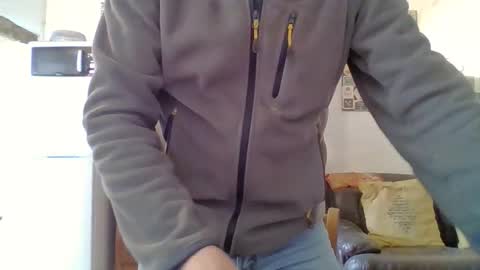 Snapshot of 22esserre chatting on 02/05/26, 01:27 22esserre online show from 02/05/26, 01:27