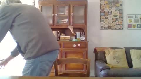 Snapshot of 22esserre chatting on 02/06/26, 01:03 22esserre online show from 02/06/26, 01:03