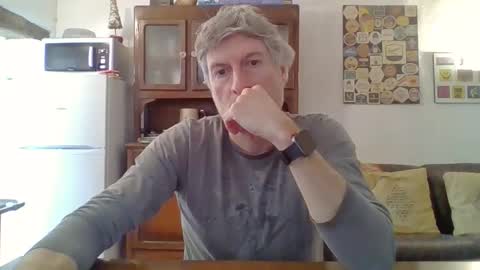 Snapshot of 22esserre chatting on 02/11/26, 03:06 22esserre online show from 02/11/26, 03:06