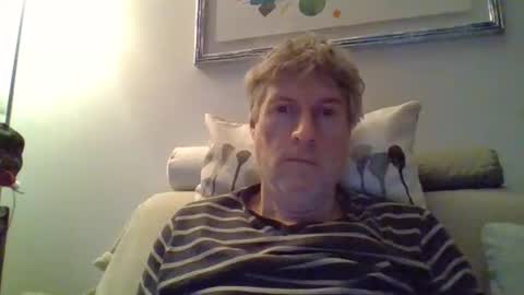 Snapshot of 22esserre chatting on 02/21/26, 10:55 22esserre online show from 02/21/26, 10:55