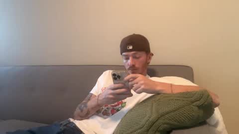 Snapshot of 26sneakers chatting on 09/27/25, 11:43 26sneakers online show from 09/27/25, 11:43