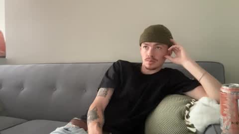 26sneakers online show from 11/16/25, 08:25