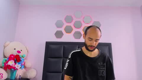 2_fire online show from 01/09/26, 08:21