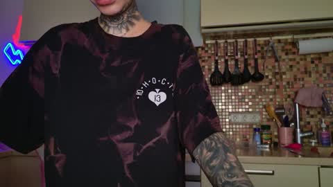     30 NOV  online show from 10/26/25, 04:13