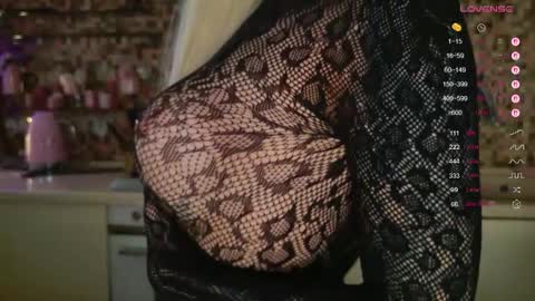     30 NOV  online show from 04/06/26, 11:22