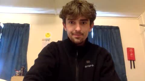 Snapshot of 2hot2handle2cold2hold chatting on 03/26/26, 09:59 2hot2handle2cold2hold online show from 03/26/26, 09:59