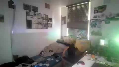 2l82agree online show from 09/27/25, 08:08