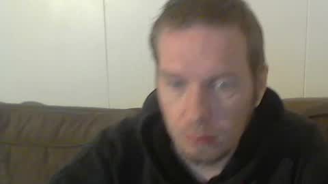 Snapshot of 2small4you83 chatting on 12/20/24, 11:47 2small4you83 online show from 12/20/24, 11:47