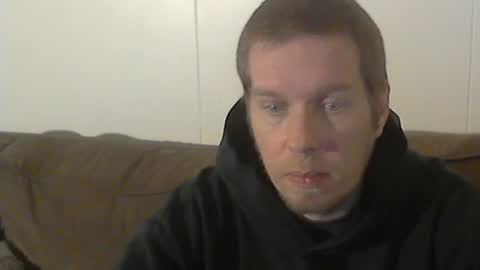 Snapshot of 2small4you83 chatting on 12/24/24, 11:00 2small4you83 online show from 12/24/24, 11:00