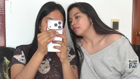 Dalilah and Tarah online show from 03/31/26, 08:42