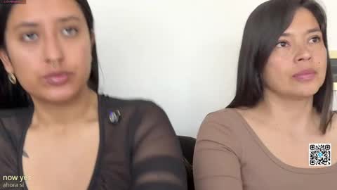 Snapshot of 2summerlove2 chatting on 04/23/26, 06:43 Dalilah and Tarah online show from 04/23/26, 06:43