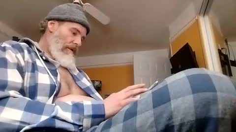 Snapshot of 32666damon chatting on 01/09/26, 01:19 32666damon online show from 01/09/26, 01:19