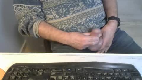 Snapshot of 3390soeren chatting on 02/08/26, 12:41 Soeren online show from 02/08/26, 12:41