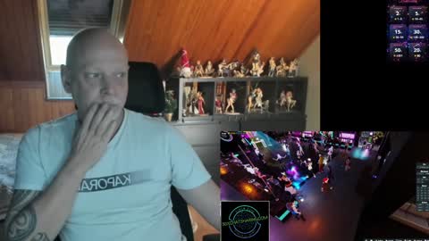 3dxchatsharing online show from 12/25/24, 08:51