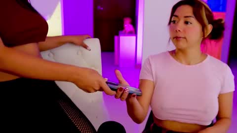 Snapshot of 3kam_amazonian chatting on 01/16/25, 09:27 independent model online show from 01/16/25, 09:27