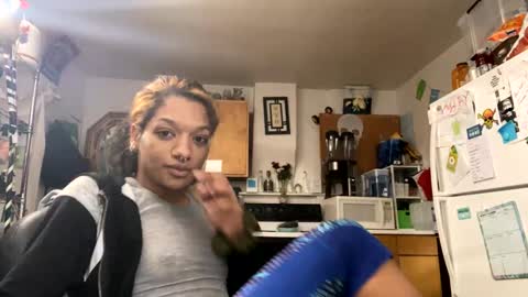 Nicky online show from 01/08/25, 02:14