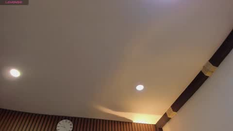 3X NAXAA online show from 09/28/25, 12:43