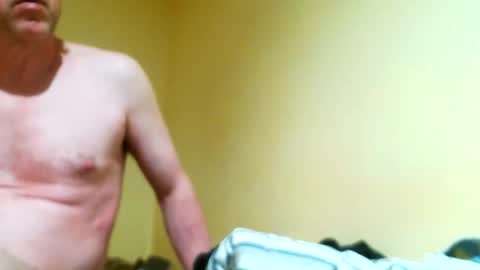Snapshot of 41bigdick41 chatting on 05/18/26, 05:02 41bigdick41 online show from 05/18/26, 05:02