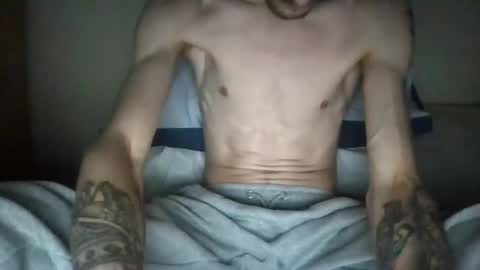 420feetloverr420 online show from 09/29/25, 12:21