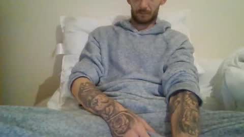 420feetloverr420 online show from 10/05/25, 08:51