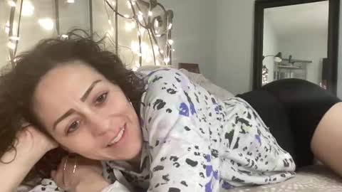 KC420Couple online show from 05/13/26, 08:27