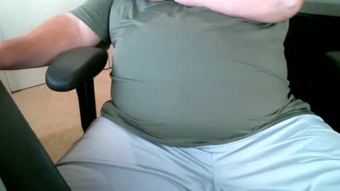 Snapshot of 4bgdaddyks chatting on 10/08/25, 03:42 4bgdaddyks online show from 10/08/25, 03:42