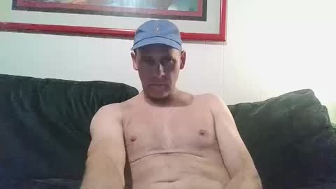 Snapshot of 4nuf chatting on 12/27/24, 09:00 4nuf online show from 12/27/24, 09:00