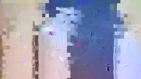 Snapshot of 4nuf chatting on 01/01/25, 12:43 4nuf online show from 01/01/25, 12:43