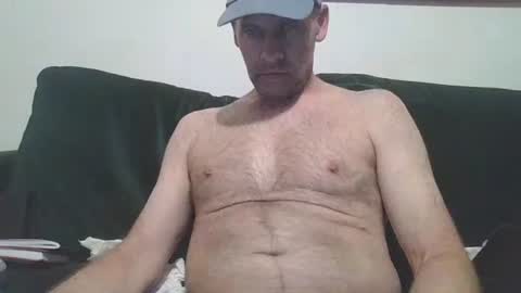 Snapshot of 4nuf chatting on 11/21/25, 09:24 4nuf online show from 11/21/25, 09:24